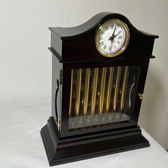 Mr. Christmas Grand Chime Clock Gold Label Collection. Vintage. 30 songs. Box - Picture 14 of 14